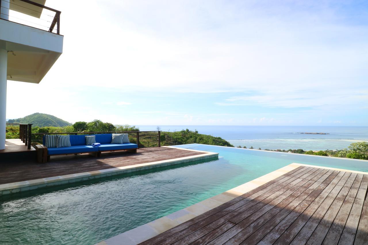 Villa Nambung Selong Belanak Buitenkant foto